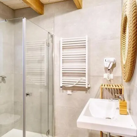 度假居 In Near & Pool *