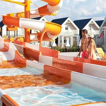 Holiday home Luxury Homes, Swimming Pool, Sarbinowo