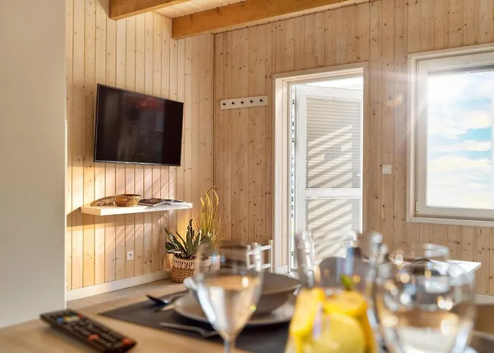 In Near & Pool Hébergement de vacances *